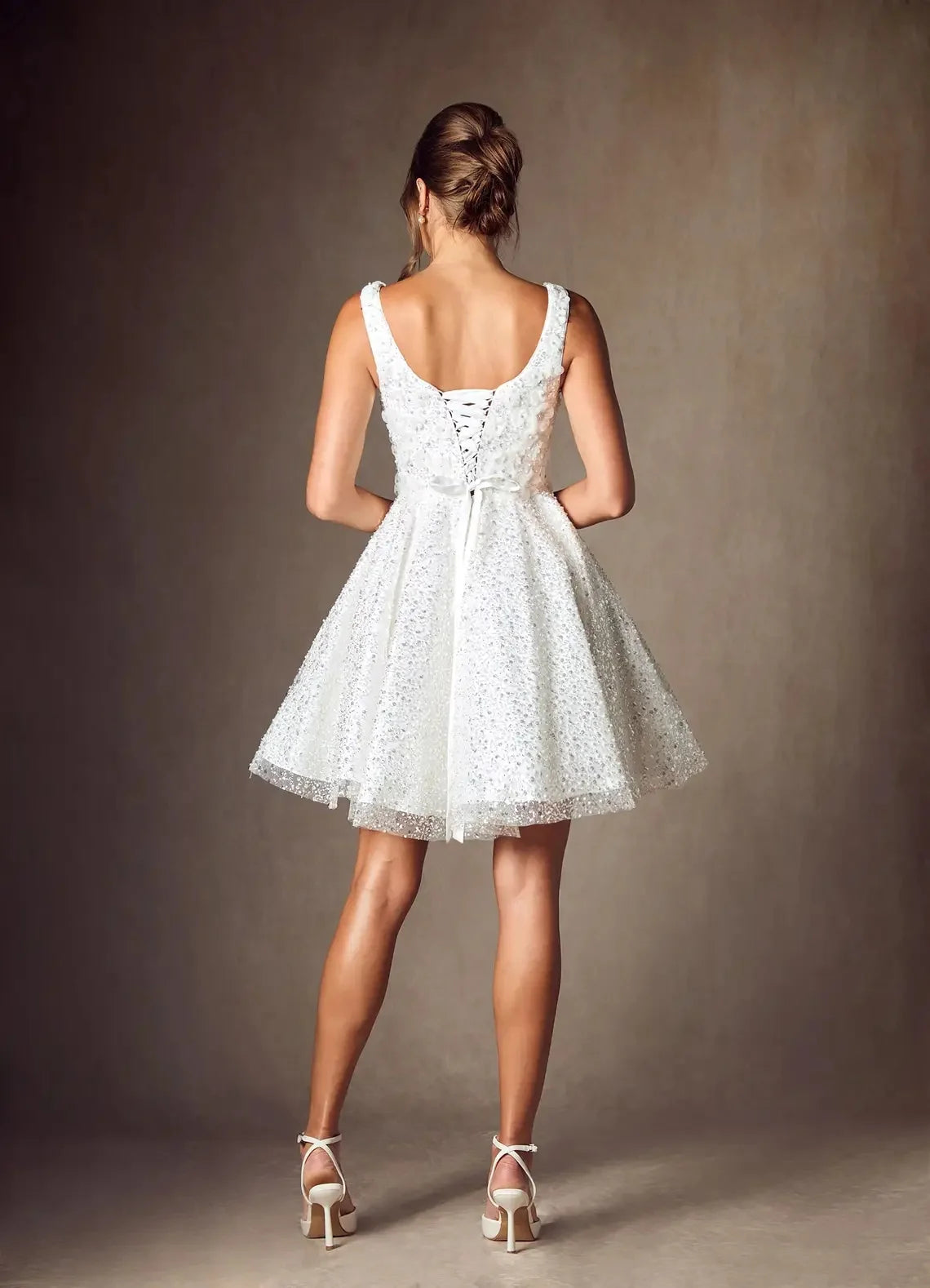 Sequin Beaded Wedding Dresses for Teens Sparkly Short Prom Dress Spaghetti Straps A-line HOCO Dress for Juniors