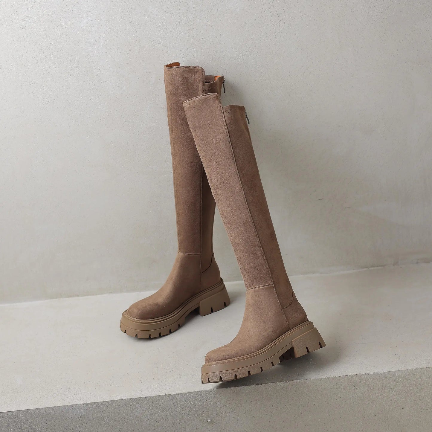 Flock Round Toe Stretch Over-the-Knee Boots with Medium Heels – Elegant, Modern, and Warm Slip-On Style for Leisure and Everyday Chic