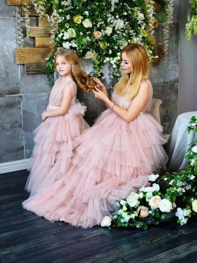 Elegant Pink Ruffled Mesh Tutu Dress for Mom and Daughter – Sleeveless Matching Outfits for Birthday Party, Prom, or Christmas Photoshoot
