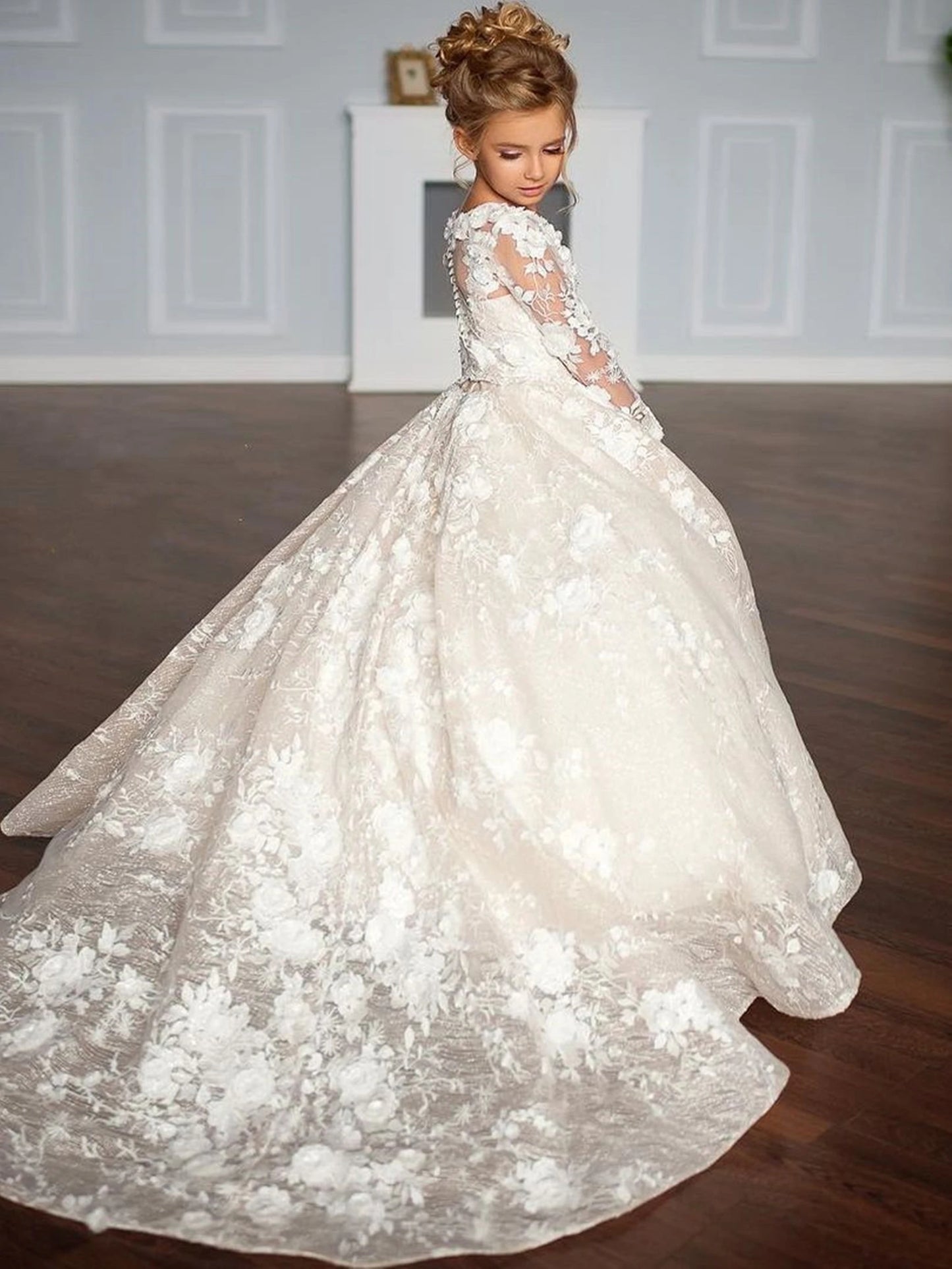 Flower Girl Dress White Tulle Lace Applique Elegant Wedding Litter Flower Child Birthday Celebration Eucharist Party Dress