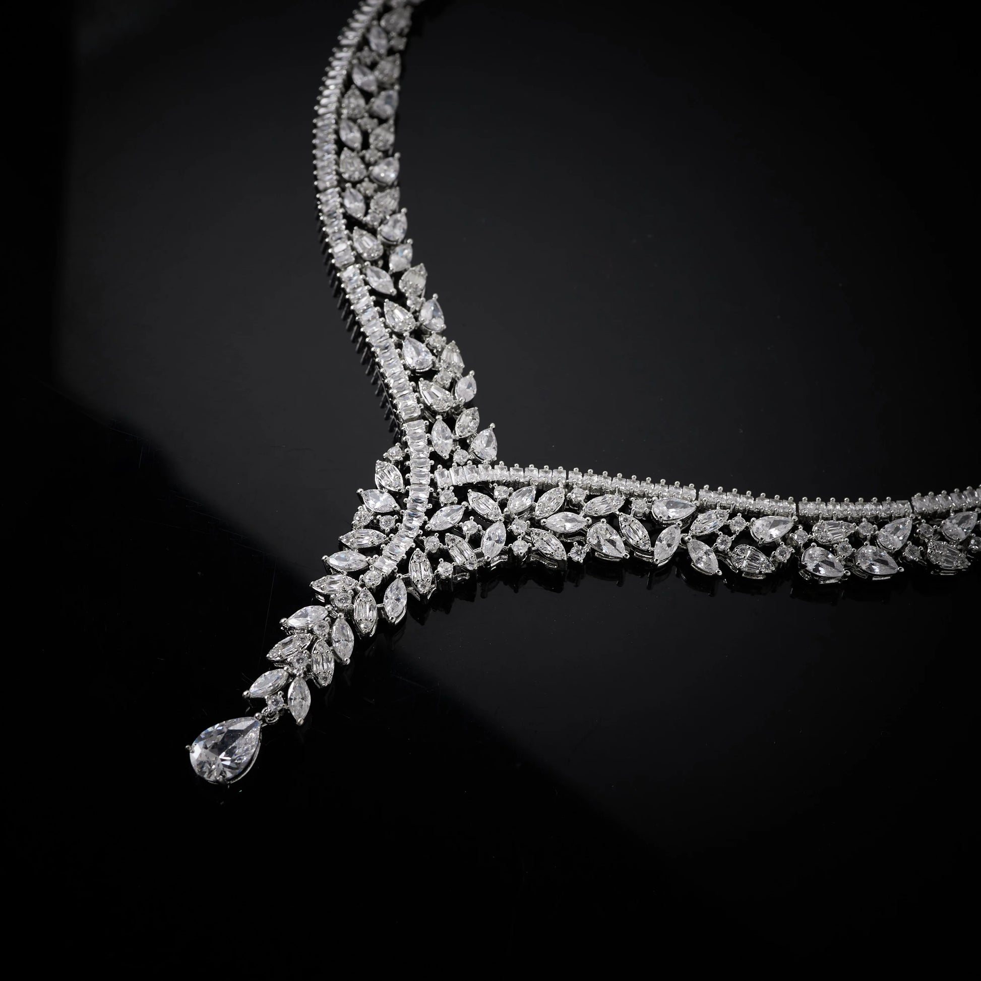 Bridal Luxury Elegant Necklace Set for Women  Cubic Zirconia Wedding Jewelry Set for Brides & Accessories