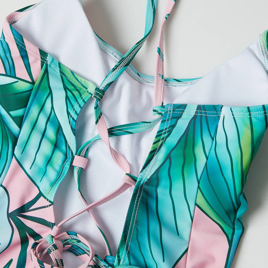 Fashion Family Swimsuit Set for Girls Boys Dad Mom Matching Clothing Outfits Mommy and Me Daughter Son Leaf Print Beach Swimming