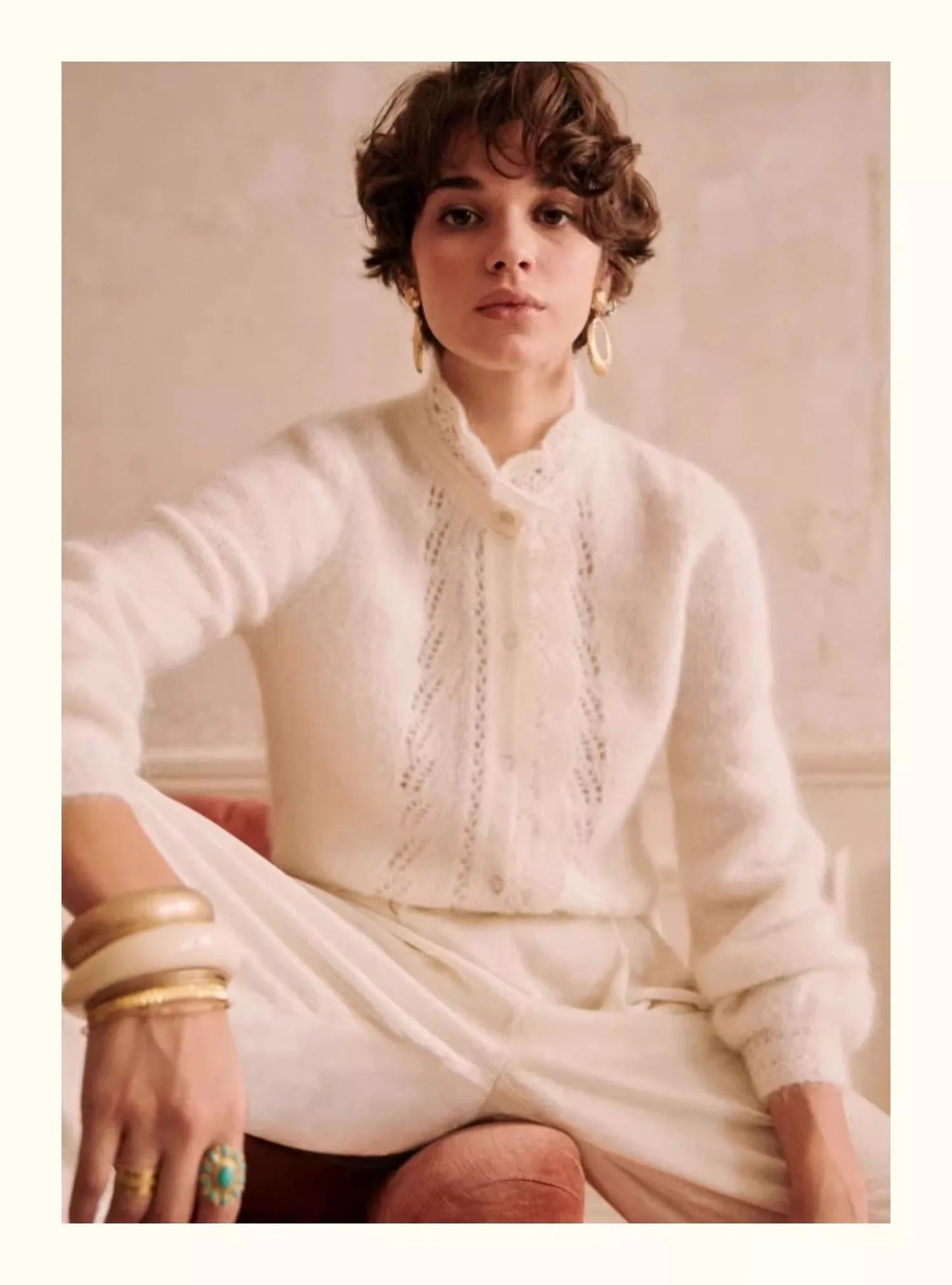 French Design Chic Knitted Cardigan Women'S Spring And Autumn Retro V-Neck Soft Glutinous Long Sleeved Sweater