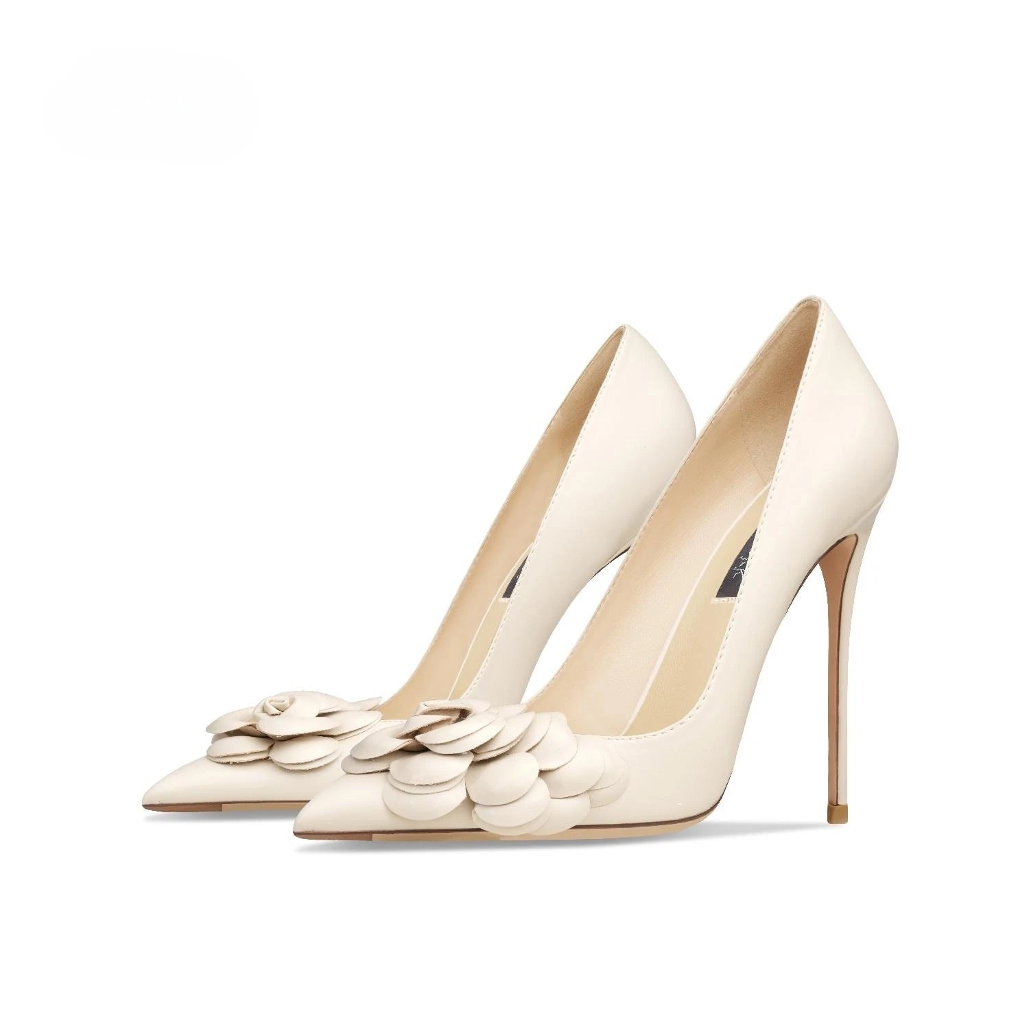 Pair of cream high-heeled shoes with floral details on a white background - HER SHOP