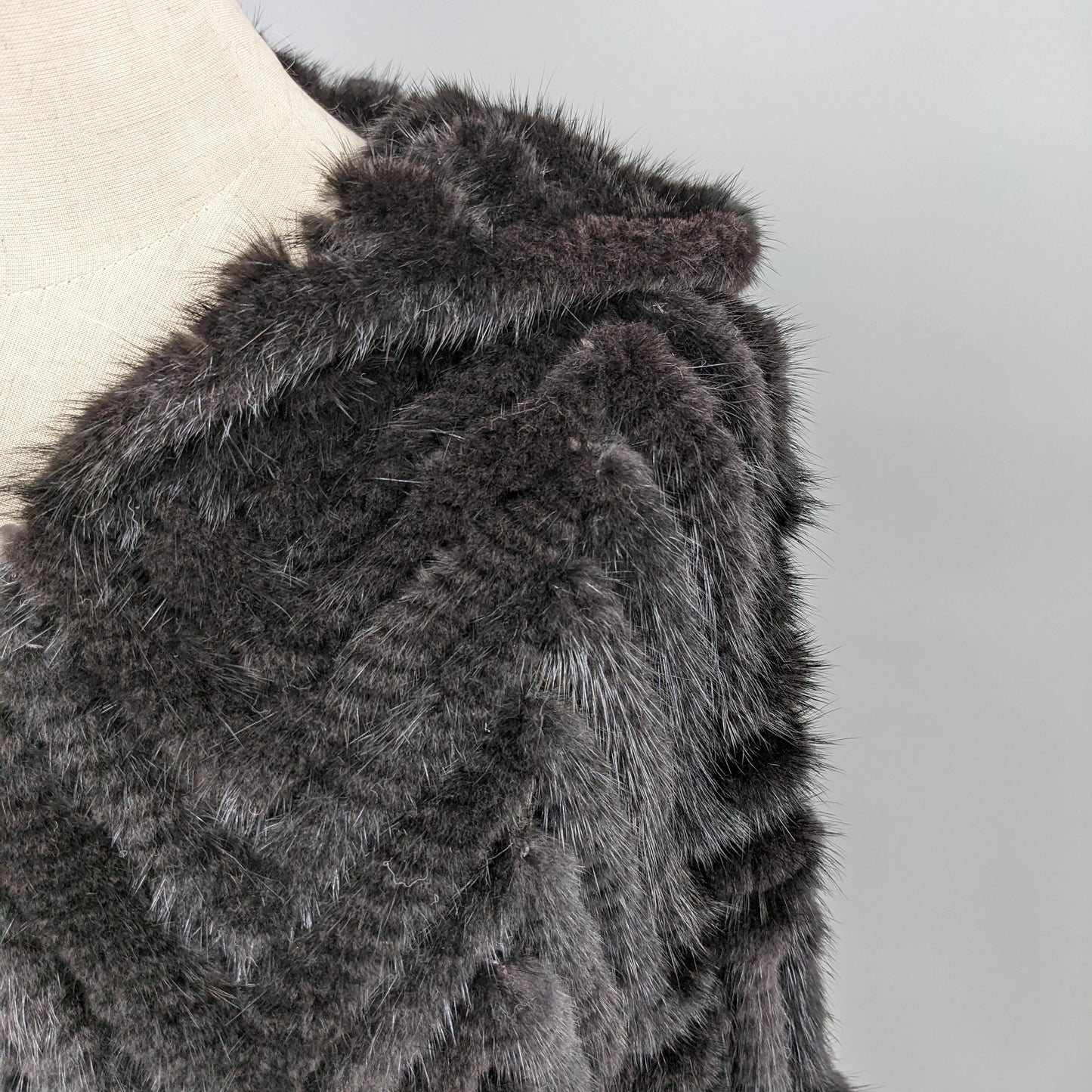 Luxury Real Knitted Mink Fur Cape with Hood – Ruffle Shawl Zipper Wrap for Women (Plus Size)