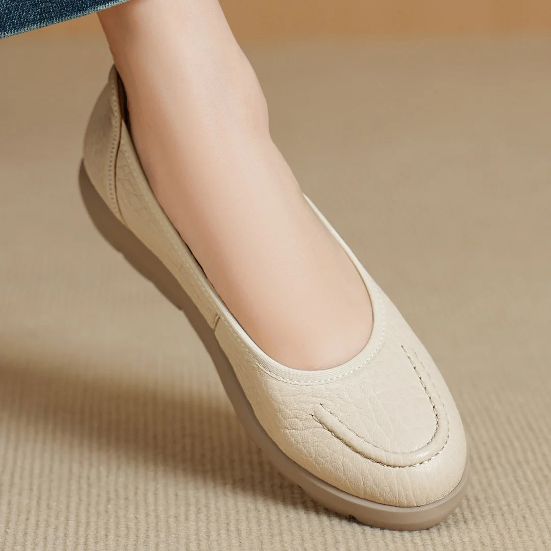 Women’s Sheepskin Slip-On Loafers – Round Toe Thick Sole Platform Flats for Everyday Comfort