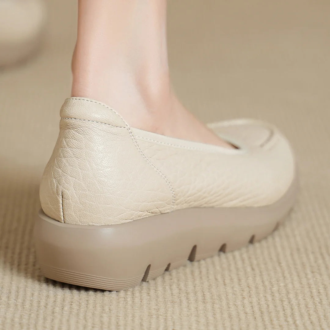 Women’s Sheepskin Slip-On Loafers – Round Toe Thick Sole Platform Flats for Everyday Comfort