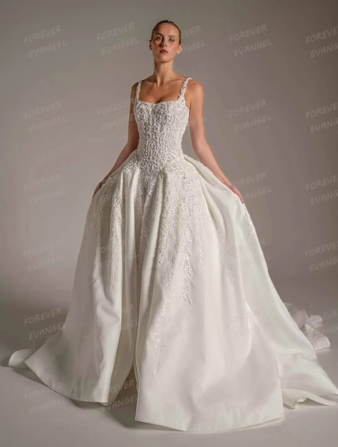 Elegant A-Line Satin Wedding Dress – Sweetheart Sleeveless Bridal Gown with Appliqué & Custom-Made