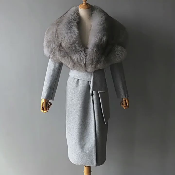 Elegant Cashmere Wool Coat for Women with Luxurious Large Fox Fur Collar – Top Quality, Trendy Style