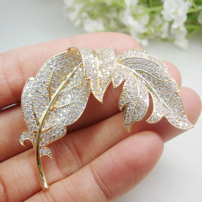 Her Shop accessories Woman's Clear Zircon Crystal Leaf Gold Tone Brooch