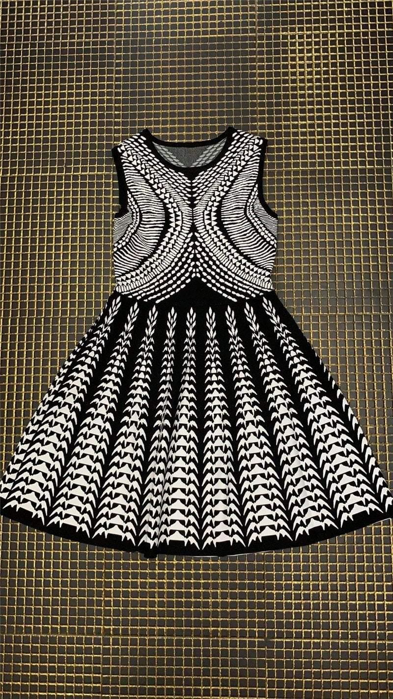 Her Shop Dress New Fashion Jacquard Sleeveless A Line Black Party Dress