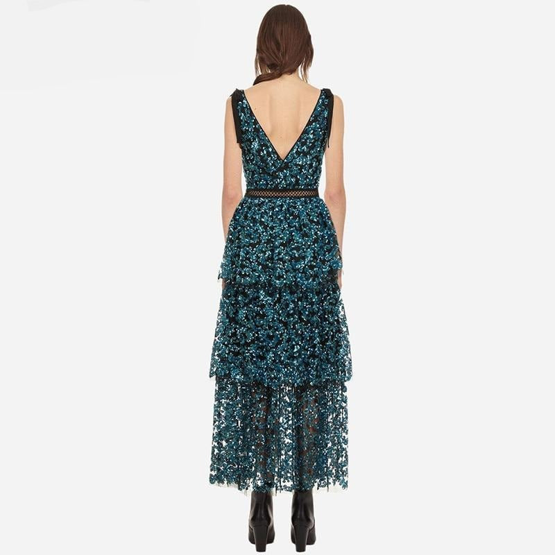 Women Backless Sexy Midi Runway Party Dresses